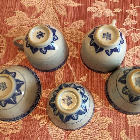 Lot of 5 Vintage Chinese rice eyes grain translucent dragon pattern cups & bowl - Picture 10 of 11
